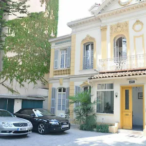 hotel-belle-meuniere.fr-provencehotel.com/